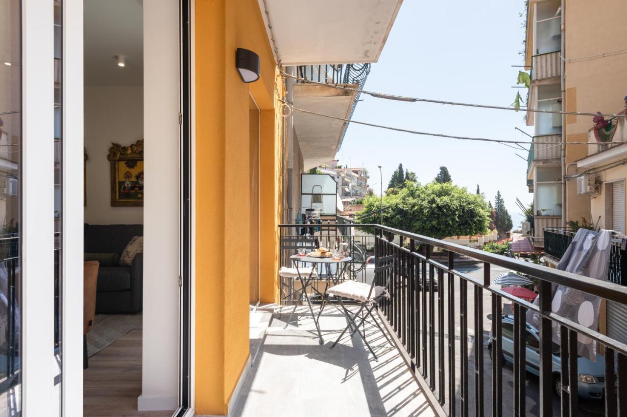 Taormina Mela'S Holidays Near The Historic Center Apartment Bagian luar foto